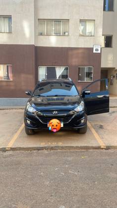 HYUNDAI IX35 2.0 MPFI GLS 4X2 16V GASOLINA 4P MANUAL HYUNDAI IX35 2.0 MPFI GLS 4X2 16V GASOLINA 4P MANUAL